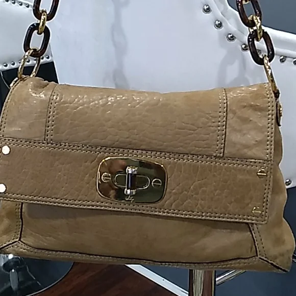 Milly tan leather shoulder bag - Picture 6 of 16